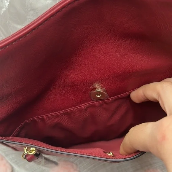 INC International Concepts faux leather crossbody - Picture 5 of 14